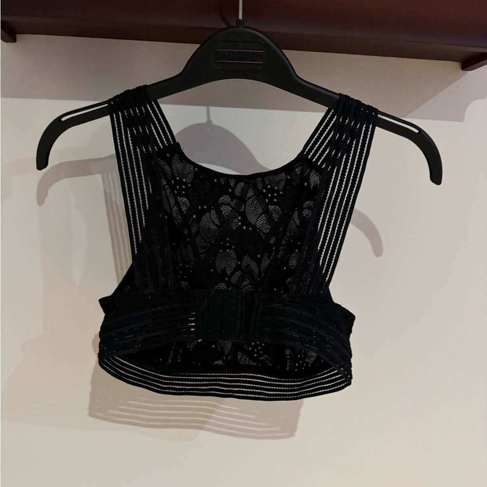 Sexy Black Floral Mesh La Vie En Rose Sports Bra
